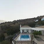 Niki Villa *